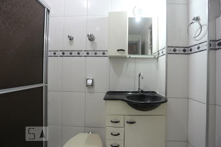 Banheiro de apartamento para alugar com 1 quarto, 45m² em Bela Vista, São Paulo