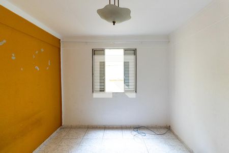 Quarto 1 de apartamento para alugar com 2 quartos, 75m² em Vila Sílvia, São Paulo