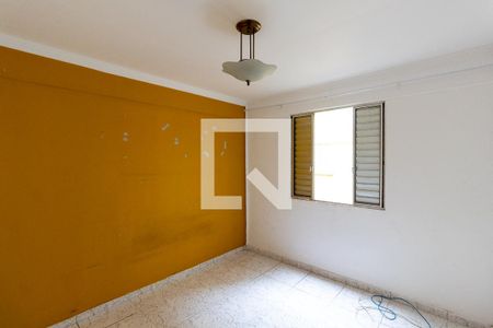Quarto 1 de apartamento para alugar com 2 quartos, 75m² em Vila Sílvia, São Paulo