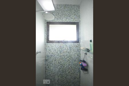 Apartamento à venda com 291m², 4 quartos e 4 vagasDetalhe do Banheiro Suíte 1