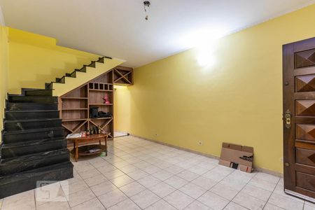Sala de casa à venda com 3 quartos, 260m² em Jardim Cotiana, São Paulo