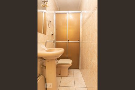 Casa à venda com 260m², 3 quartos e 2 vagasBanheiro 