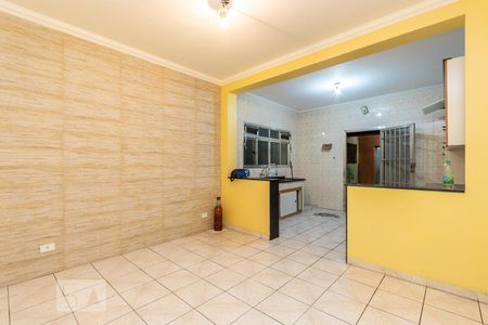 Casa à venda com 260m², 3 quartos e 2 vagasCopa