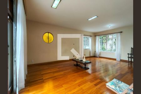 Sala de casa para alugar com 4 quartos, 220m² em Grajaú, Rio de Janeiro