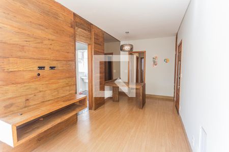 Sala de apartamento para alugar com 3 quartos, 195m² em Sagrada Família, Belo Horizonte