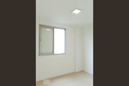 Quarto 2 de apartamento para alugar com 2 quartos, 73m² em Vila Clementino, São Paulo