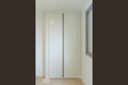 Quarto 2 de apartamento para alugar com 2 quartos, 73m² em Vila Clementino, São Paulo