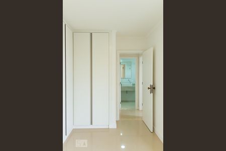 Quarto 1 de apartamento para alugar com 2 quartos, 73m² em Vila Clementino, São Paulo