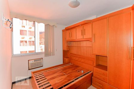 Apartamento à venda com 74m², 2 quartos e 1 vagaQuarto 1