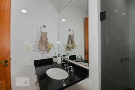 Apartamento à venda com 74m², 2 quartos e 1 vagaBanheiro