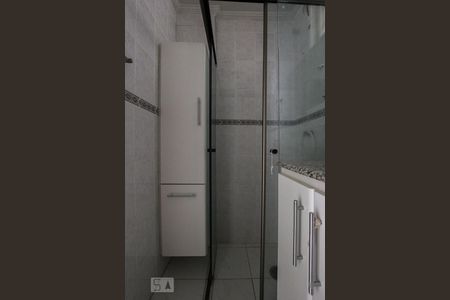 Banheiro de apartamento à venda com 3 quartos, 76m² em Jardim Chapadão, Campinas