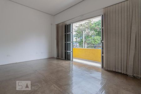 Casa à venda com 290m², 3 quartos e 1 vaga Casa à venda com 290m², 3 quartos e 1 vagaQuarto 1