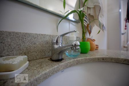 Apartamento para alugar com 2 quartos, 65m² em Córrego Grande, Florianópolis