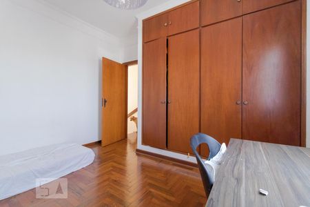 Casa para alugar com 190m², 3 quartos e 4 vagasQuarto 01