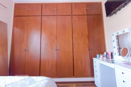 Casa para alugar com 190m², 3 quartos e 4 vagasQuarto 02