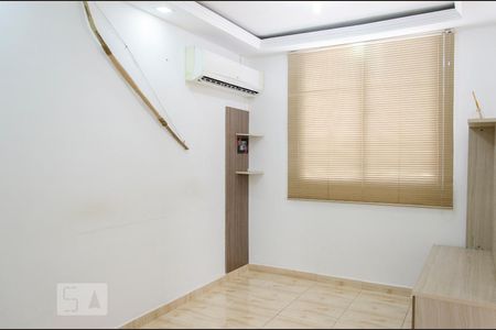 Apartamento à venda com 2 quartos, 47m² em Olaria, Canoas