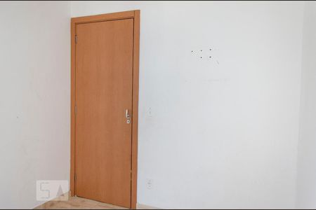 Apartamento à venda com 2 quartos, 47m² em Olaria, Canoas