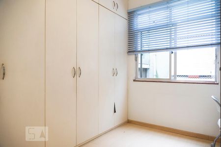 Quarto 2 de apartamento para alugar com 2 quartos, 50m² em Copacabana, Rio de Janeiro
