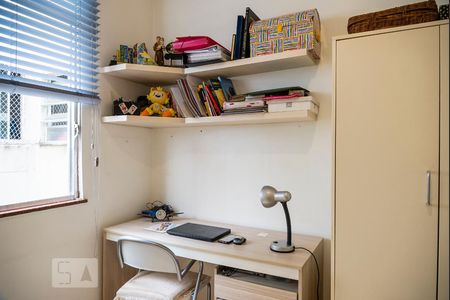 Quarto 2 de apartamento para alugar com 2 quartos, 50m² em Copacabana, Rio de Janeiro