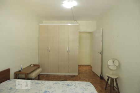 Apartamento à venda com 110m², 4 quartos e sem vagaQuarto 3
