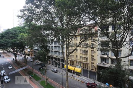 Vista de apartamento para alugar com 4 quartos, 110m² em República, São Paulo