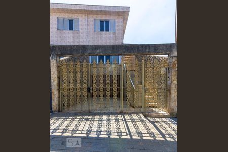 Casa à venda com 187m², 3 quartos e 4 vagasFachada