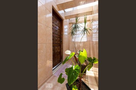 Casa à venda com 187m², 3 quartos e 4 vagasÁrea Externa - Entrada