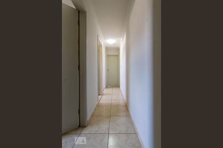 Corredor de casa para alugar com 3 quartos, 187m² em Cidade Líder, São Paulo