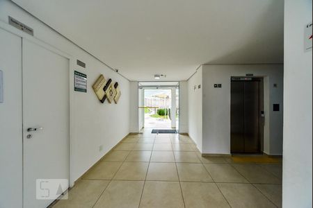 Área Comum do Bloco - Hall Social de Apartamento com 2 quartos, 53m² Nova Petrópolis