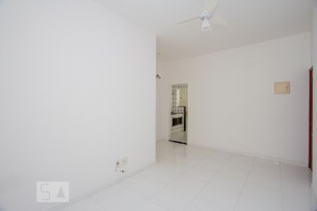 Sala de apartamento para alugar com 1 quarto, 45m² em Flamengo, Rio de Janeiro