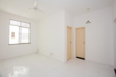 Sala de apartamento para alugar com 1 quarto, 45m² em Flamengo, Rio de Janeiro