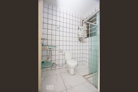 Banheiro de apartamento para alugar com 1 quarto, 45m² em Flamengo, Rio de Janeiro