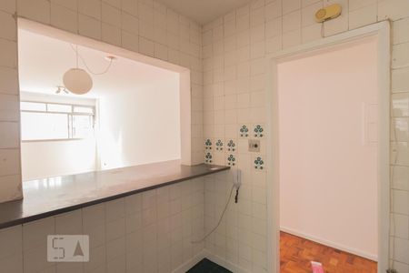 Apartamento à venda com 78m², 2 quartos e sem vagaCozinha 