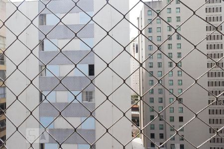 Apartamento à venda com 78m², 2 quartos e sem vagaVista - Sala