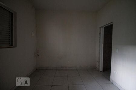 Casa para alugar com 60m², 1 quarto e sem vagaquarto 