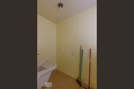 Apartamento para alugar com 68m², 2 quartos e 1 vaga Apartamento para alugar com 68m², 2 quartos e 1 vagaÁrea de Serviço