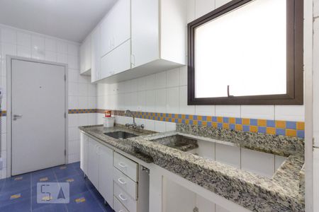 Apartamento à venda com 98m², 3 quartos e 2 vagasCozinha