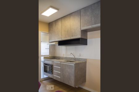 Cozinha de apartamento para alugar com 1 quarto, 35m² em Consolação, São Paulo