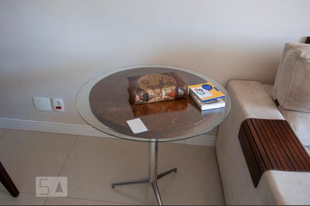 Sala de apartamento para alugar com 1 quarto, 98m² em Menino Deus, Porto Alegre