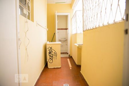Área de Serviço de apartamento para alugar com 3 quartos, 107m² em Liberdade, São Paulo