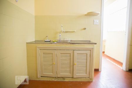 Apartamento para alugar com 107m², 3 quartos e sem vaga Apartamento para alugar com 107m², 3 quartos e sem vagaCozinha