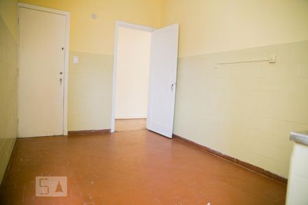 Cozinha de apartamento para alugar com 3 quartos, 107m² em Liberdade, São Paulo