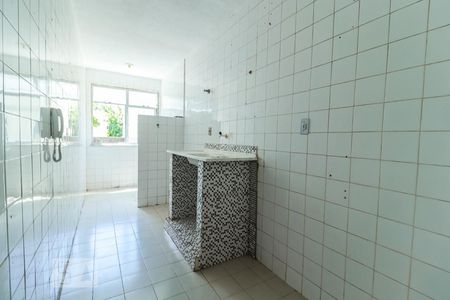 Apartamento à venda com 50m², 2 quartos e 1 vagaCozinha e Área de Serviço