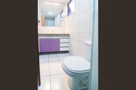 Apartamento para alugar com 62m², 2 quartos e 1 vagaBanheiro Social