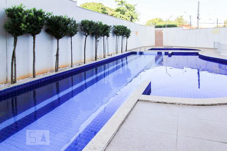 Apartamento para alugar com 62m², 2 quartos e 1 vagaÁrea comum - Piscina