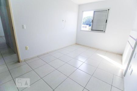 Apartamento para alugar com 62m², 2 quartos e 1 vagaQuarto 2 (suíte)