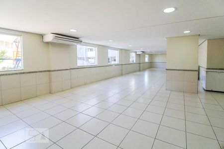 Apartamento para alugar com 62m², 2 quartos e 1 vagaÁrea comum - Salão de festas