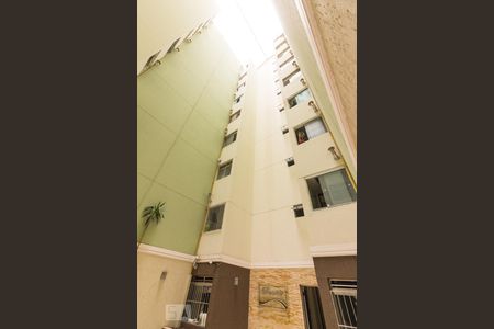 Apartamento para alugar com 49m², 2 quartos e 1 vagaFachada do bloco