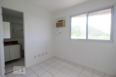Suíte 1 de apartamento para alugar com 3 quartos, 80m² em Jacarepaguá, Rio de Janeiro