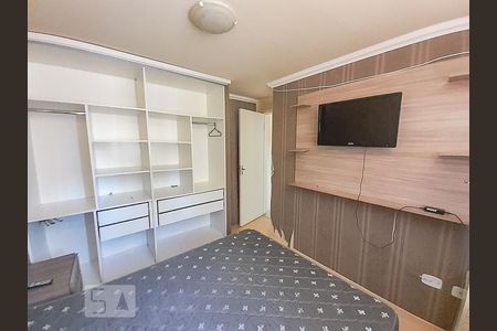 Quarto 1 de apartamento para alugar com 2 quartos, 55m² em Pinheirinho, Curitiba